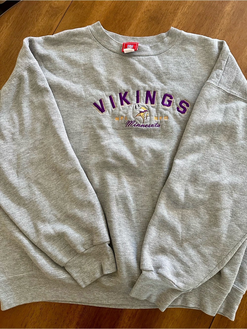 Vintage Minnesota Vikings Gray Embroidered Crewneck Sweatshirt